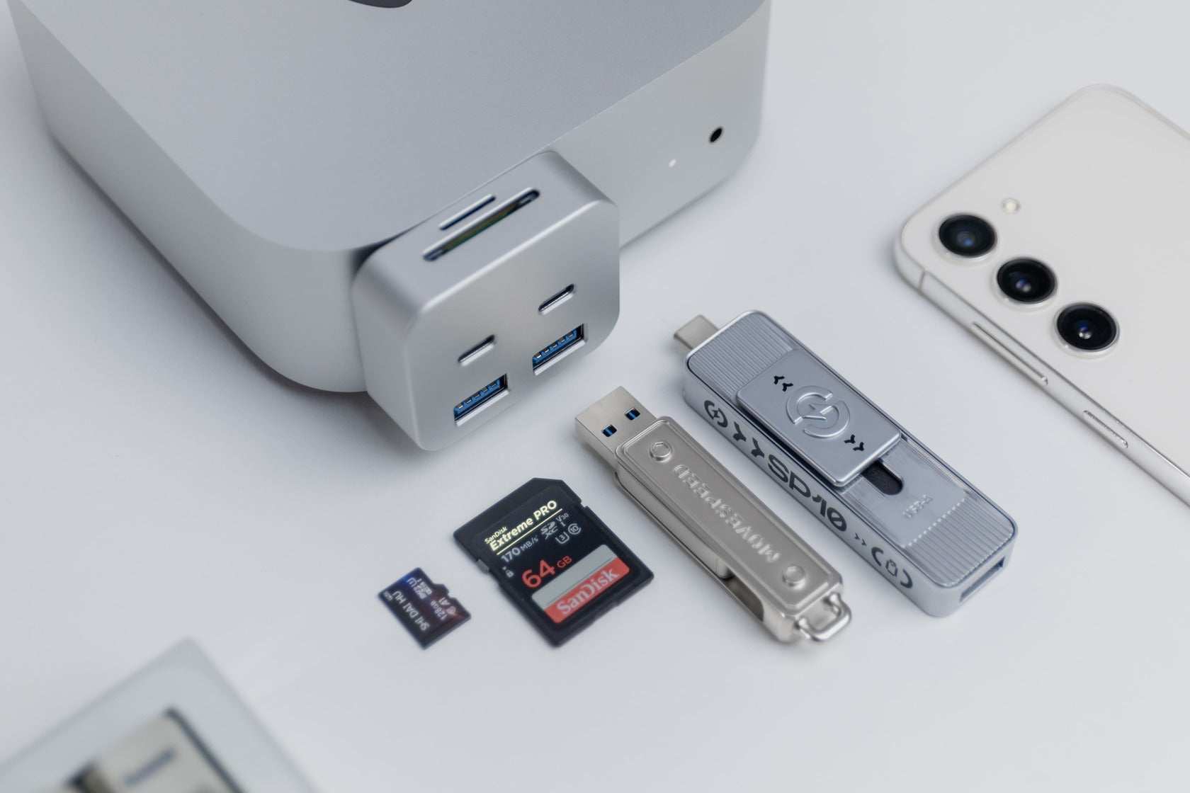 RayCue MiniPack – The Ultimate Expansion Dock for Mac Mini M4